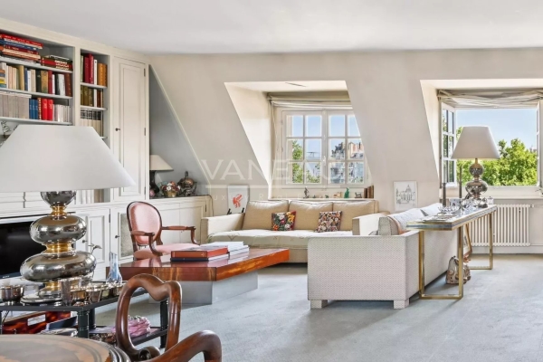 Luxury Apartment for sale in Paris 5Ème, 2 390 000 €, Photo 1