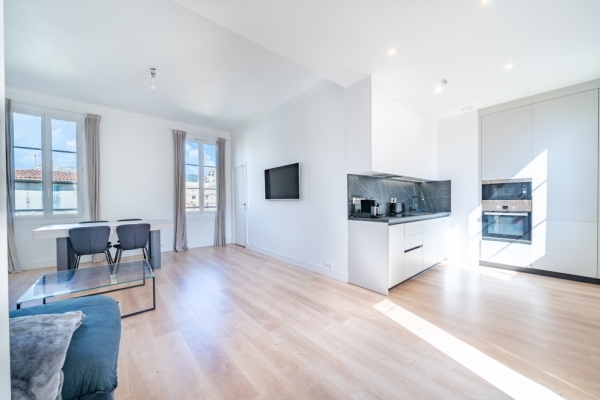 Appartement de luxe à vendre à Nice, 350 000 €, Photo 1