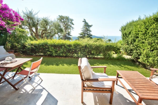 Luxury Apartment for sale in Villefranche-sur-Mer, 640 000 €, Photo 1