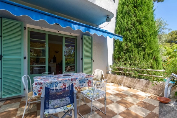Maison de luxe à vendre à Cap d'Antibes, 1 950 000 €, Photo 4