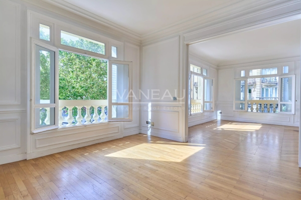 Luxury Apartment for sale in Paris 7Ème, 2 780 000 €, Photo 1