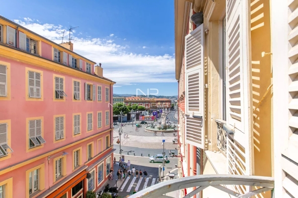 Luxury Apartment for sale in Nice, 930 000 €, Photo 2