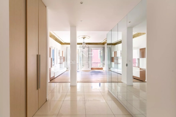 Luxury Apartment for sale in Nice, 930 000 €, Photo 3