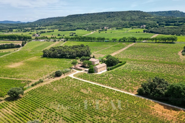 Luxury House for sale in Uzès, 1 600 000 €, Photo 1