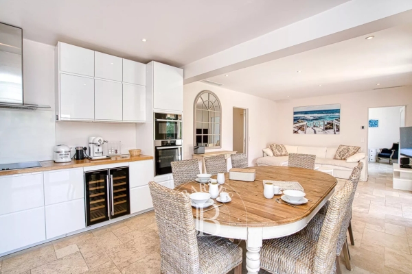 Luxury House for sale in Saint-Tropez, 4 990 000 €, Photo 7