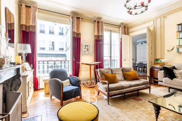 Luxury Apartment for sale in Paris 1Er, 1 780 000 €, Photo 1