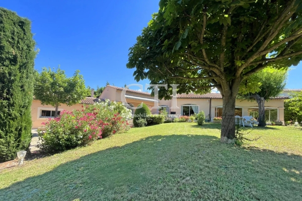 Maison de luxe à vendre à Vaison-la-Romaine, 695 000 €, Photo 1