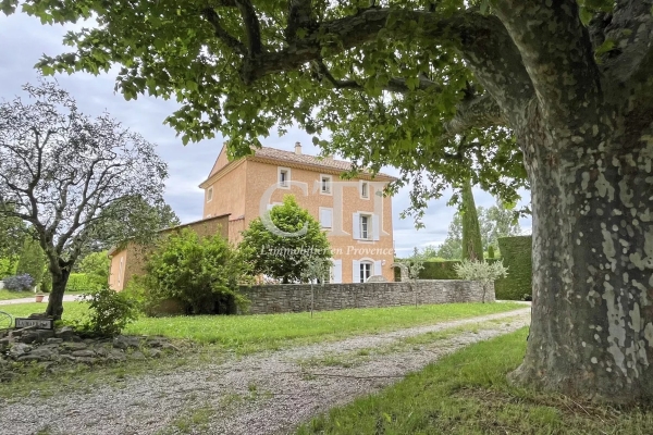 Maison de luxe à vendre à Vaison-la-Romaine, 598 000 €, Photo 1