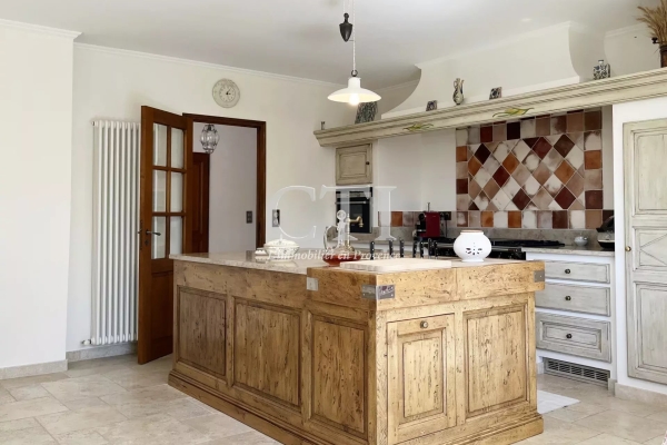 Luxury House for sale in Le Barroux, 745 000 €, Photo 2
