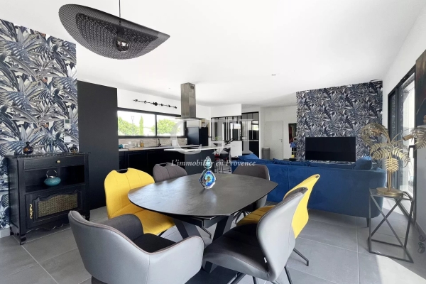 Luxury House for sale in Vaison-la-Romaine, 599 000 €, Photo 3