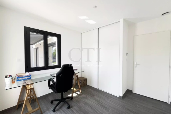 Luxury House for sale in Vaison-la-Romaine, 599 000 €, Photo 7