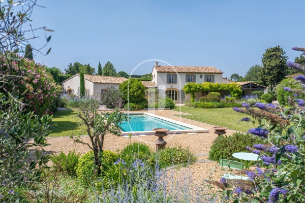Luxury House for sale in Saint-Rémy-de-Provence, 2 650 000 €, Photo 1