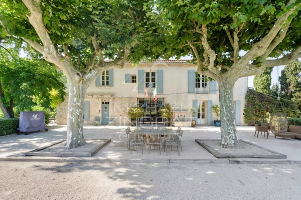 Luxury House for sale in Eyragues, 1 900 000 €, Photo 3