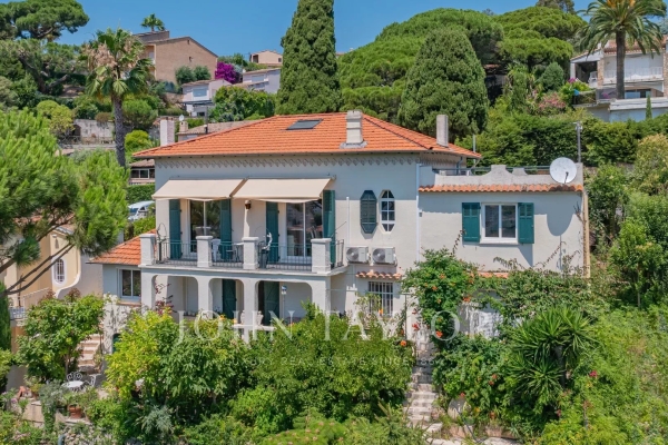 Luxury House for sale in Cannes, 1 490 000 €, Photo 1