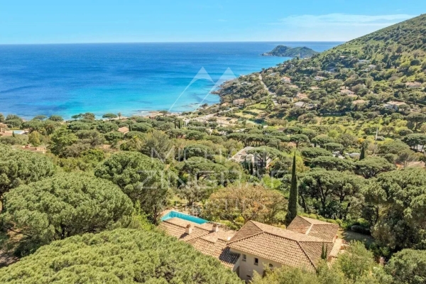 Luxury House for rental in Ramatuelle, 24 200 €, Photo 2