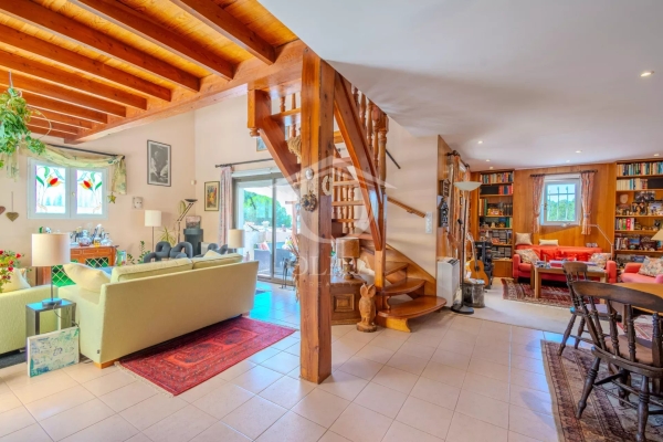 Maison de luxe à vendre à Villeneuve-Loubet, 1 090 000 €, Photo 3