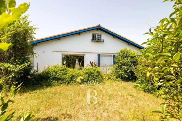 Luxury House for sale in Biarritz, 749 000 €, Photo 1