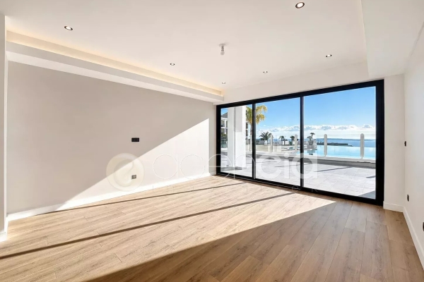 Luxury Apartment for sale in Cannes, 670 000 €, Photo 1