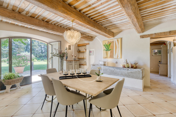 Maison de luxe à vendre à Cheval-Blanc, 1 830 000 €, Photo 4
