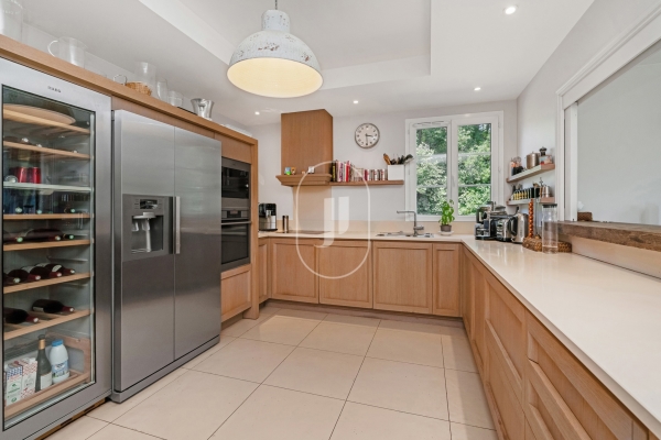 Luxury House for sale in Grimaud, 1 890 000 €, Photo 4