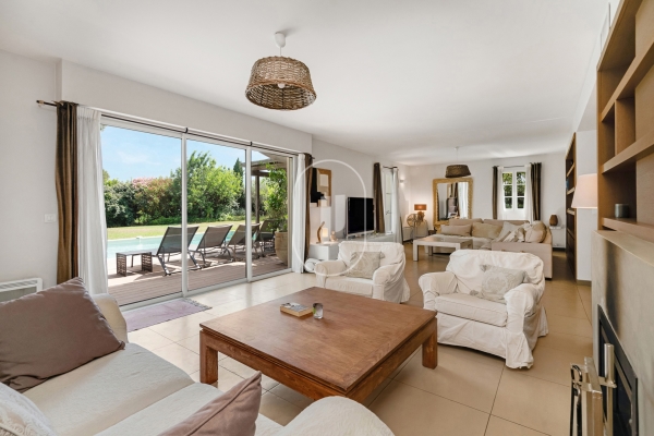 Luxury House for sale in Grimaud, 1 890 000 €, Photo 6