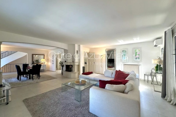 Maison de luxe à louer à Mougins, 5 500 €, Photo 7