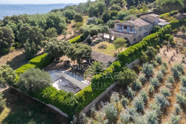 Luxury House for sale in Mandelieu-la-Napoule, 1 090 000 €, Photo 1