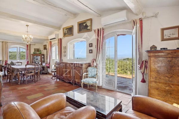 Maison de luxe à vendre à Mandelieu-la-Napoule, 1 090 000 €, Photo 3