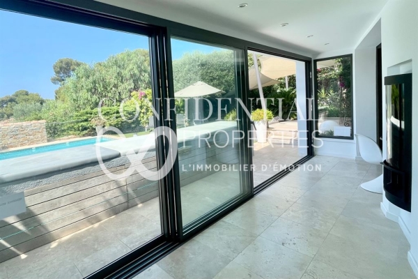 Maison de luxe à vendre à Sanary-sur-Mer, 1 650 000 €, Photo 4