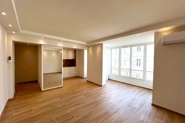 Appartement de luxe à vendre à Cannes, 749 500 €, Photo 2