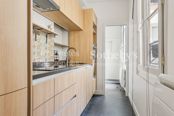 Luxury Apartment for sale in Paris 6Ème, 630 000 €, Photo 4