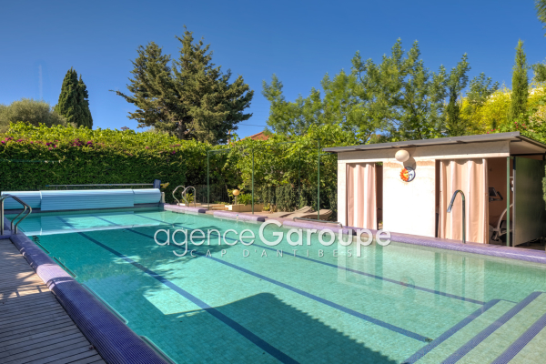 Maison de luxe à vendre à Cap d'Antibes, 3 300 000 €, Photo 2