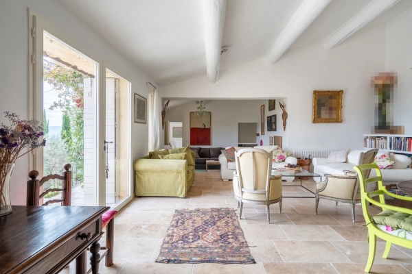 Luxury House for sale in Gordes, 1 650 000 €, Photo 3