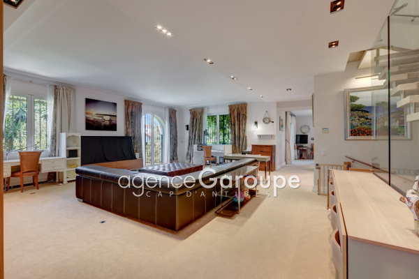 Maison de luxe à vendre à Cap d'Antibes, 3 300 000 €, Photo 4