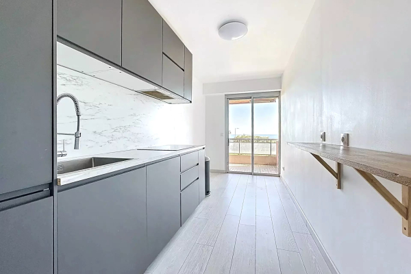 Luxury Apartment for sale in Nice, 580 000 €, Photo 5
