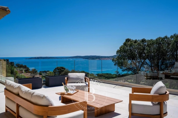 Maison de luxe à vendre à Grimaud, 7 400 000 €, Photo 1