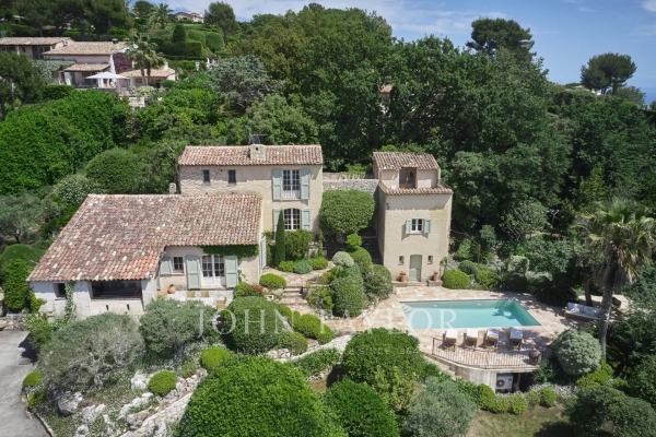 Maison de luxe à louer à La Colle-sur-Loup, 8 000 €, Photo 1
