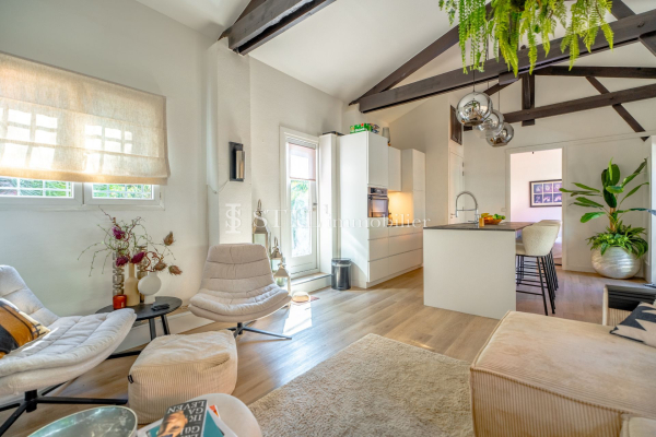 Luxury Apartment for sale in Grimaud, 560 000 €, Photo 2