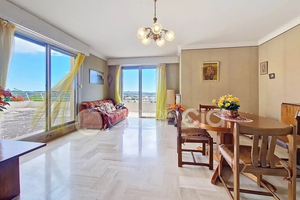 Luxury Apartment for sale in Grasse, 395 200 €, Photo 3