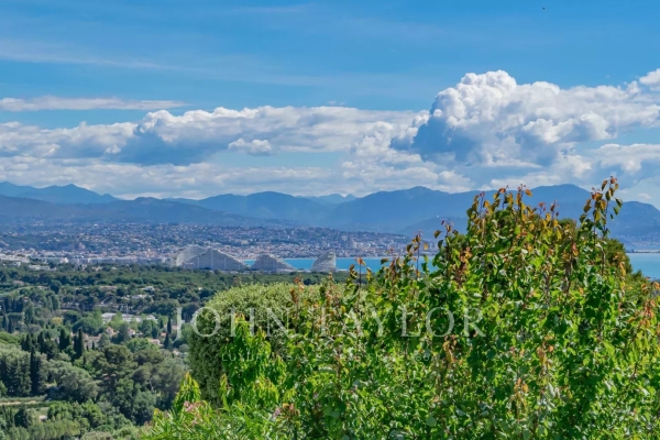 Luxury House for sale in Antibes, 1 980 000 €, Photo 6