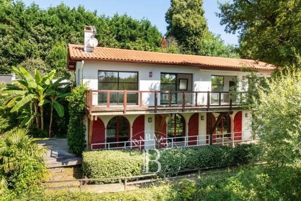 Luxury House for sale in Ciboure, 1 575 000 €, Photo 1