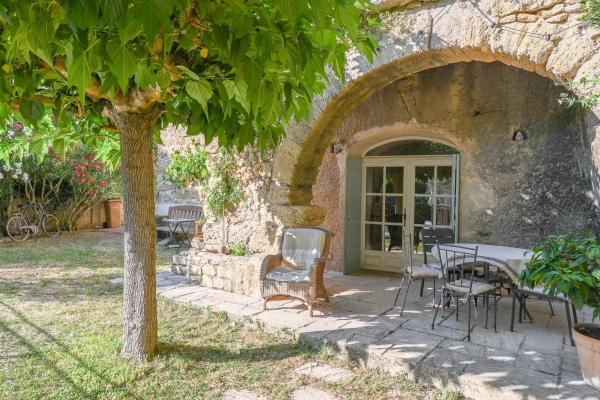 Maison de luxe à vendre à Taillades, 530 000 €, Photo 1