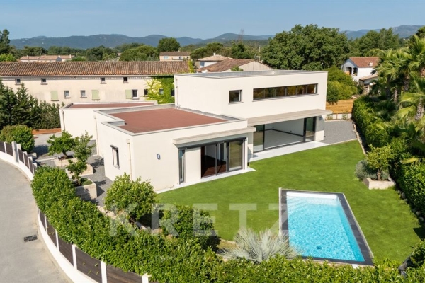 Luxury House for sale in Grimaud, 1 390 000 €, Photo 2