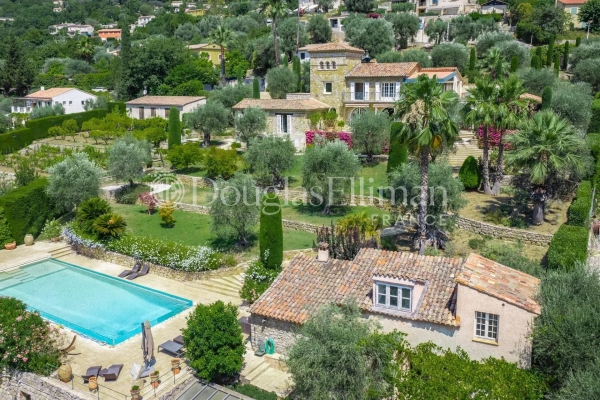 Luxury House for sale in Châteauneuf-Grasse, 3 850 000 €, Photo 2