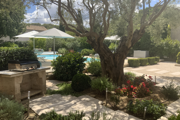 Maison de luxe à vendre à Uzès, 599 000 €, Photo 1