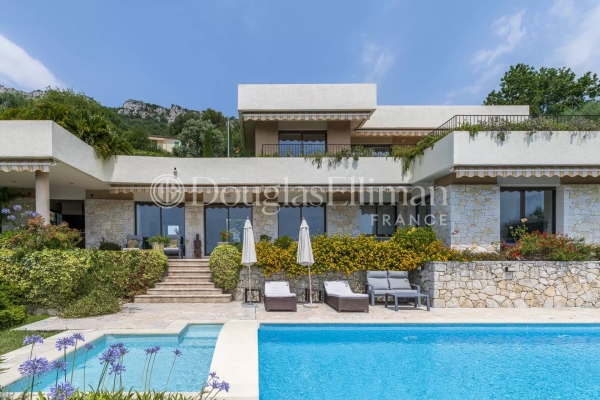 Maison de luxe à vendre à Vence, 3 100 000 €, Photo 1