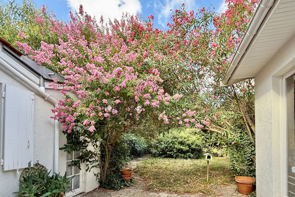 Maison de luxe à vendre à Bordeaux, 598 000 €, Photo 1