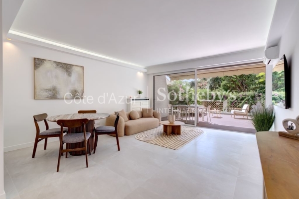 Appartement de luxe à vendre à Cannes, 849 000 €