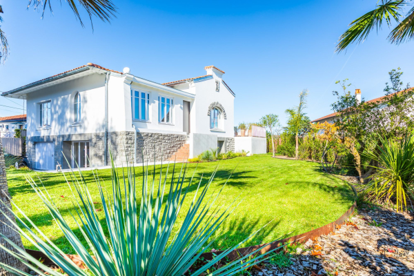 Maison de luxe à vendre à Anglet, 1 750 000 €, Photo 1