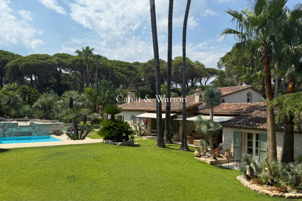 Maison de luxe à vendre à Saint-Raphaël, 4 500 000 €, Photo 1